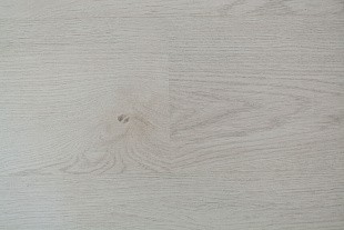 Ламинат Euro Home Loft K396 Дуб Парящий