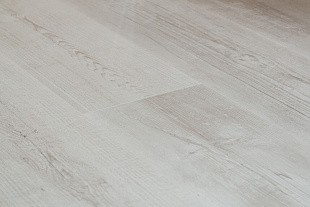 Ламинат Euro Home Loft 4376 Сосна гризли