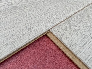 Ламинат Euro Home Majestic C601 Дуб песочный светлый